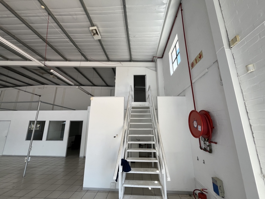 To Let commercial Property for Rent in Sanddrift Western Cape